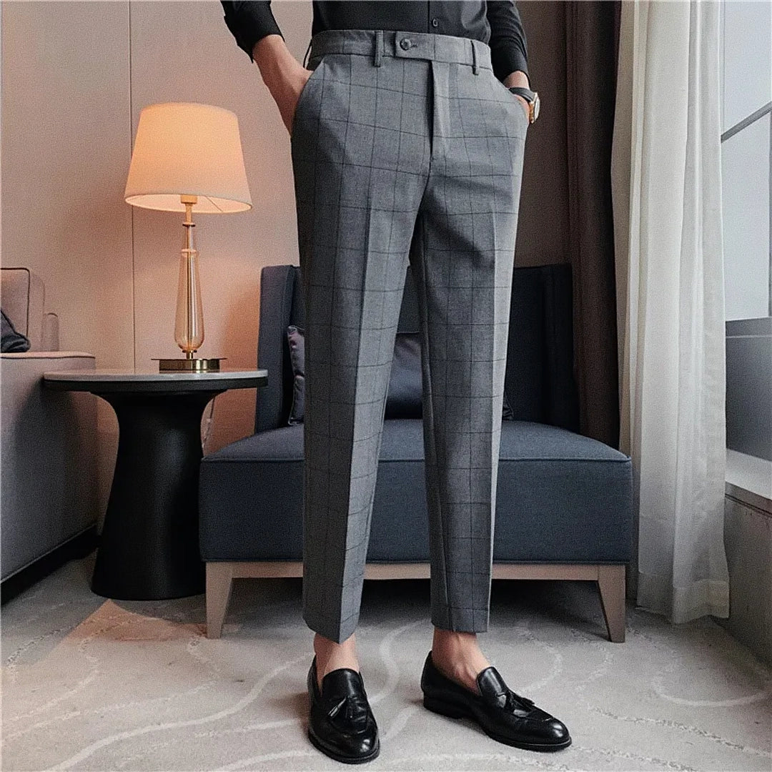 Men's Gurkha Checked Tailored Trousers | Relvorn
