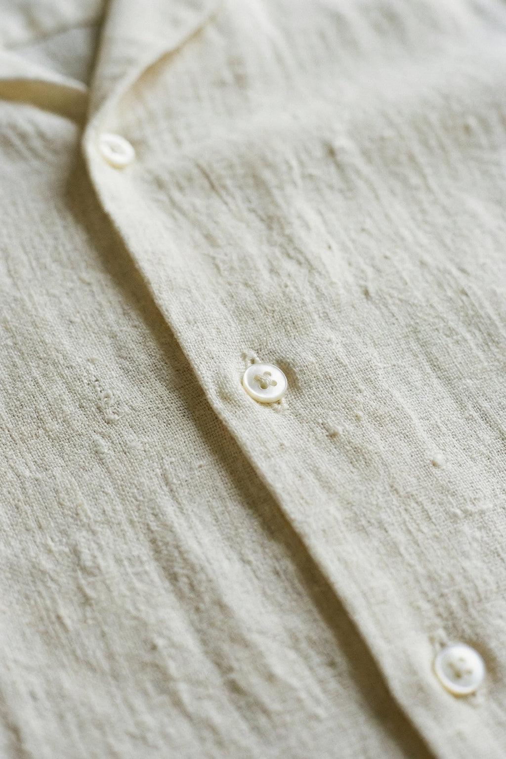 Men's Off White Shirt | Relvorn