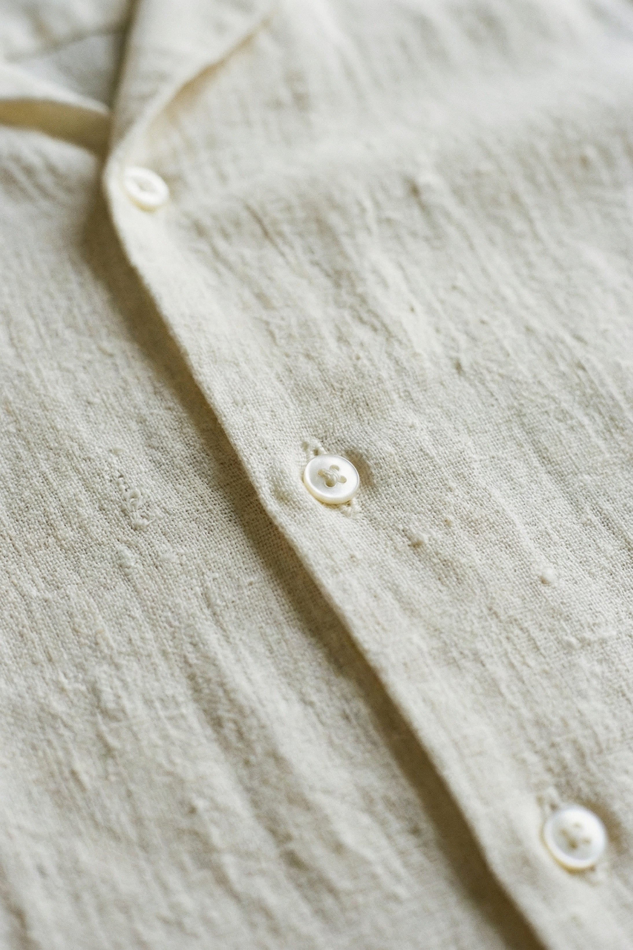 Men's Off White Shirt | Relvorn