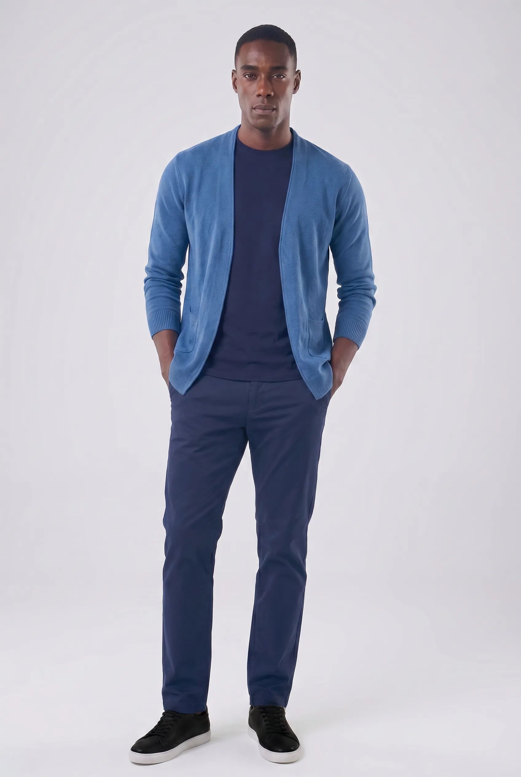 Cardigan Basique en Maille Coupe Droite Homme | Relvorn