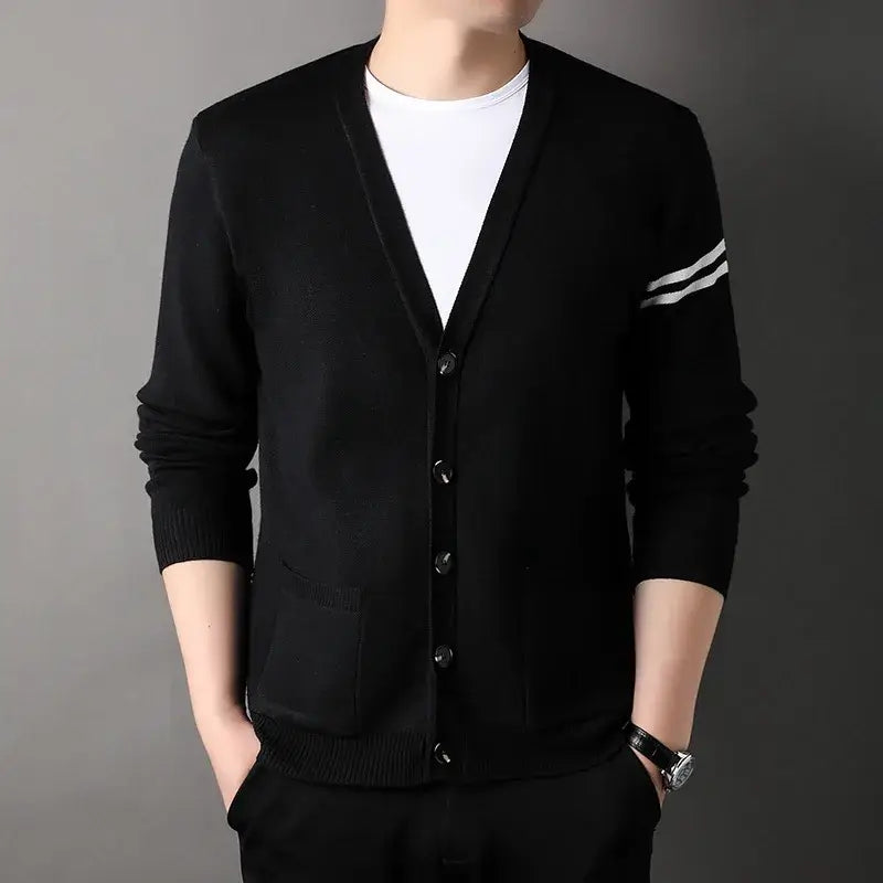 Men's Wool V-Neck Cardigan | Relvorn