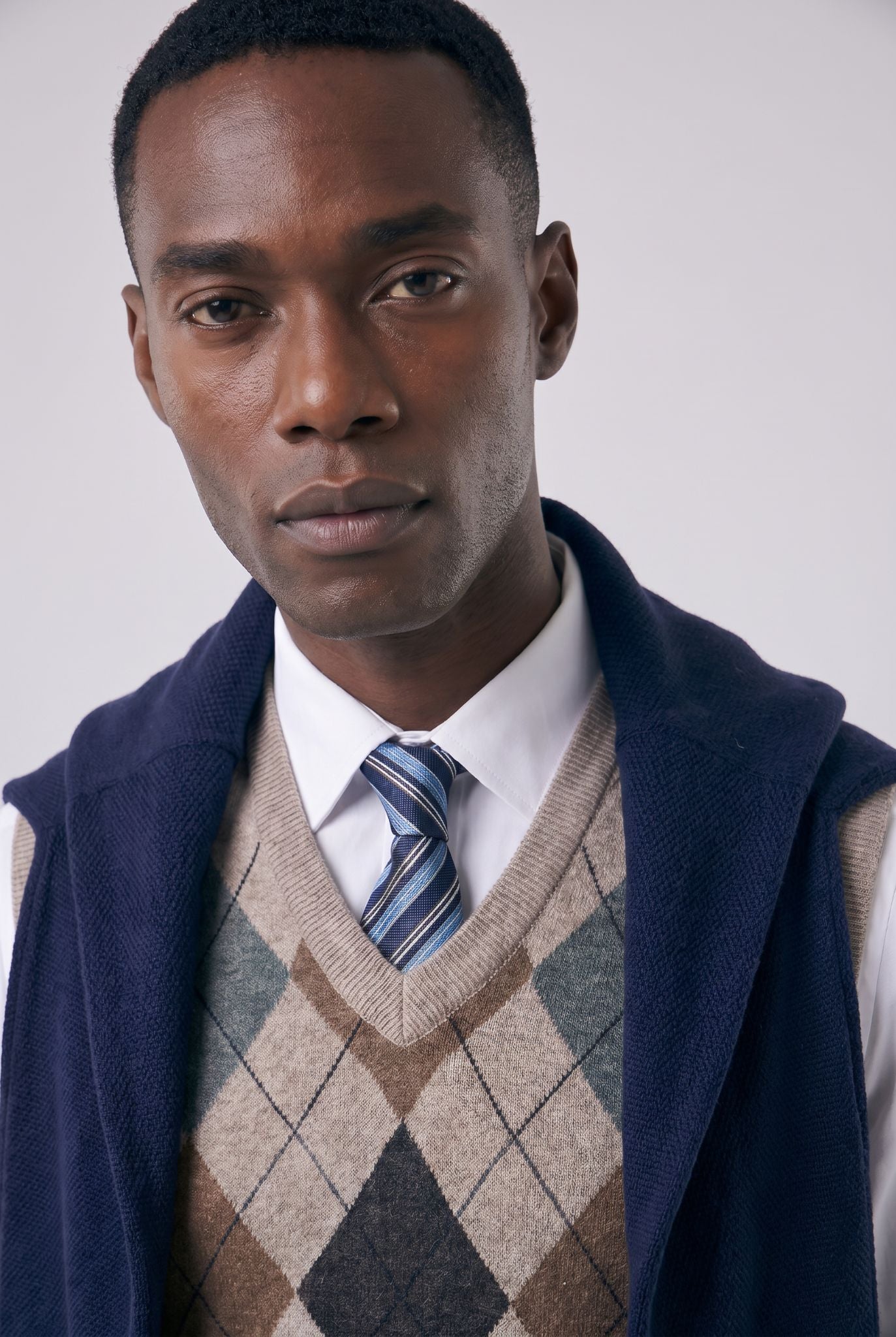 Men's Diamond Pattern Knitted Waistcoat | Relvorn