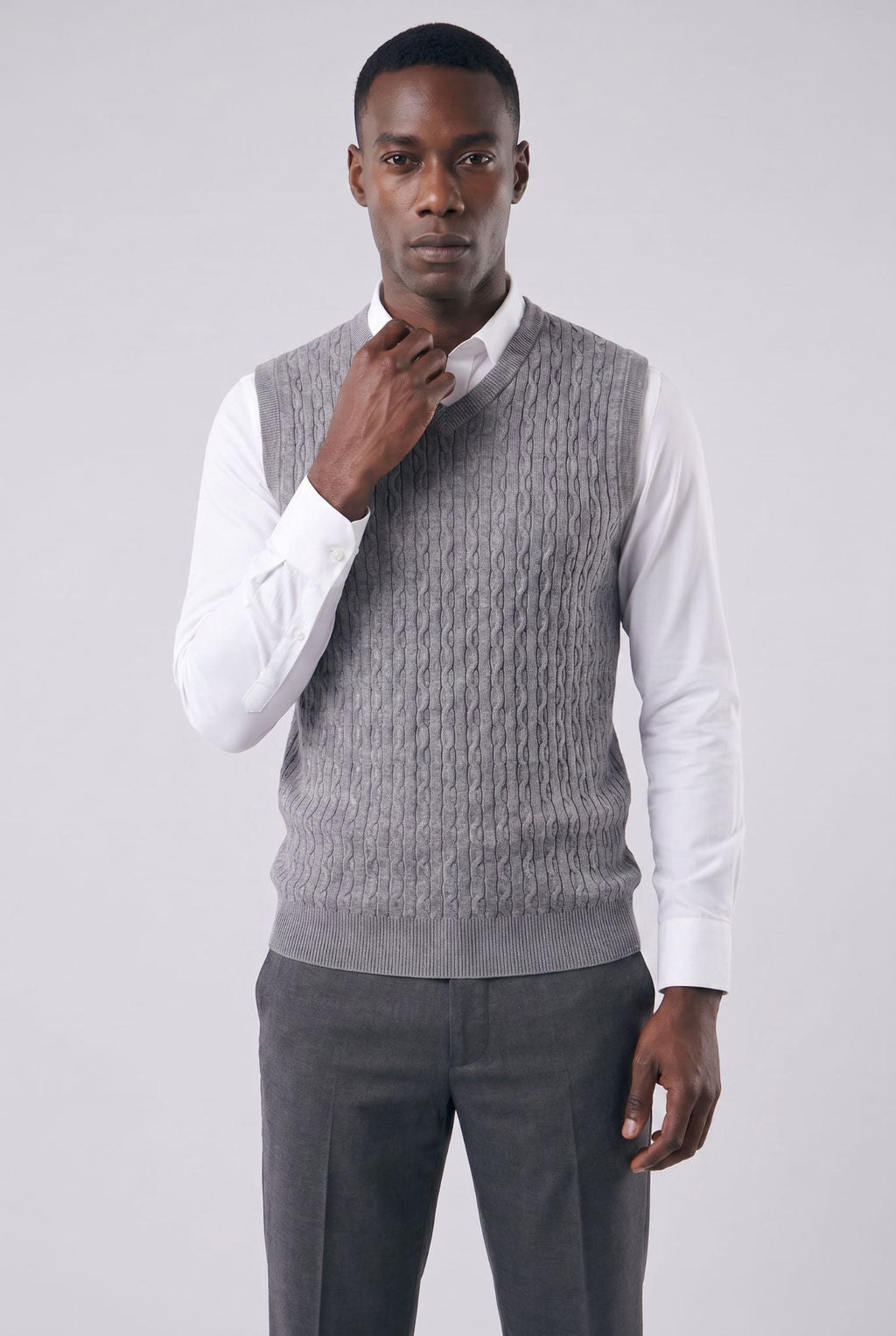 Men's V-neck Classic Knitted Waistcoat | Relvorn