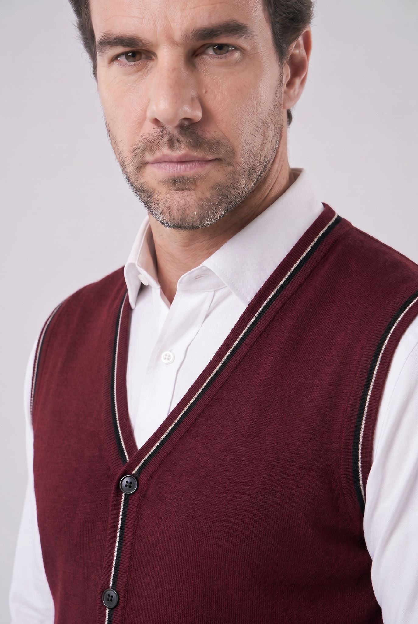 Men's Classic Button-Front Wool Waistcoat | Relvorn