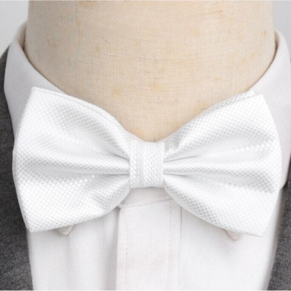 Men's Classic Bow Tie | Relvorn