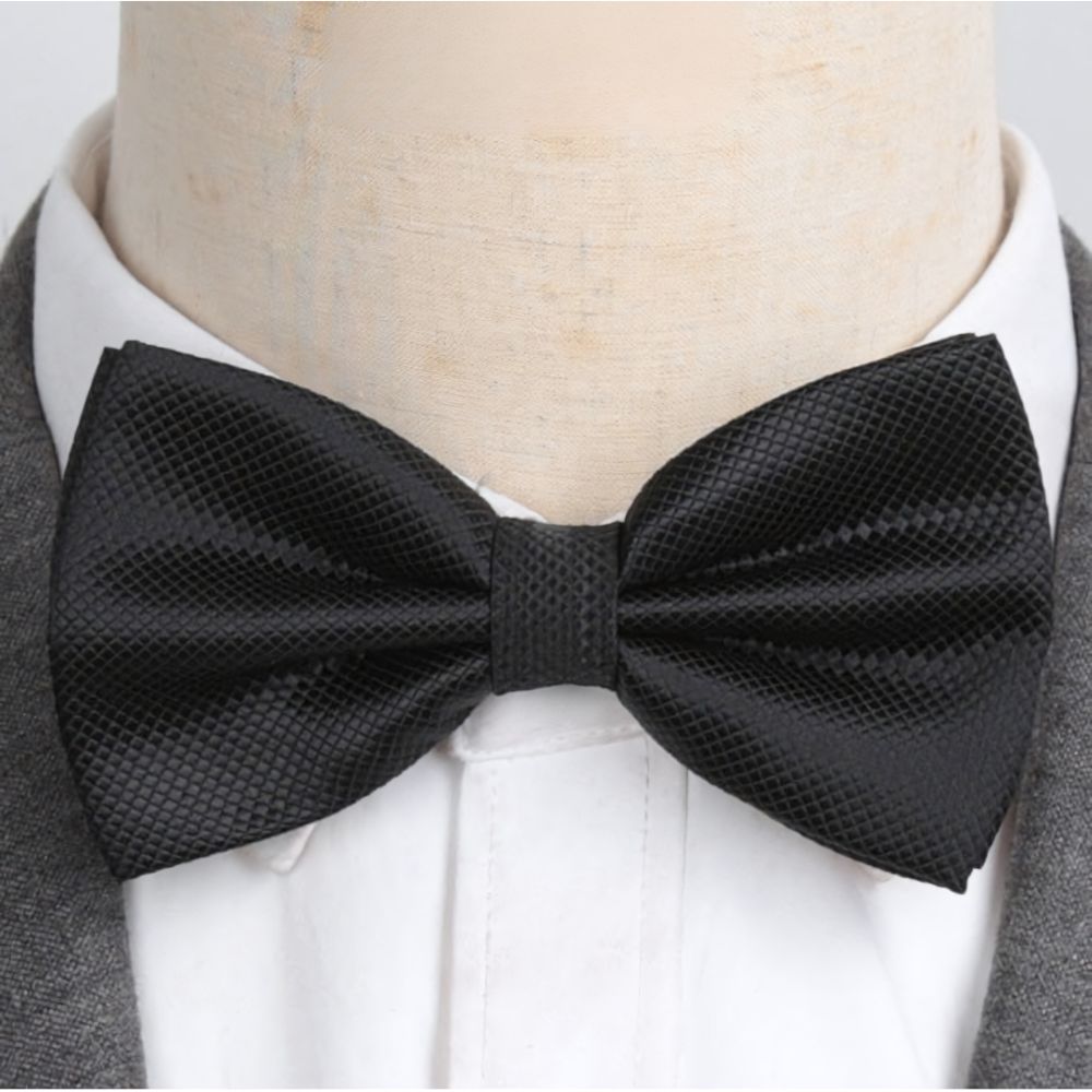 Men's Classic Bow Tie | Relvorn
