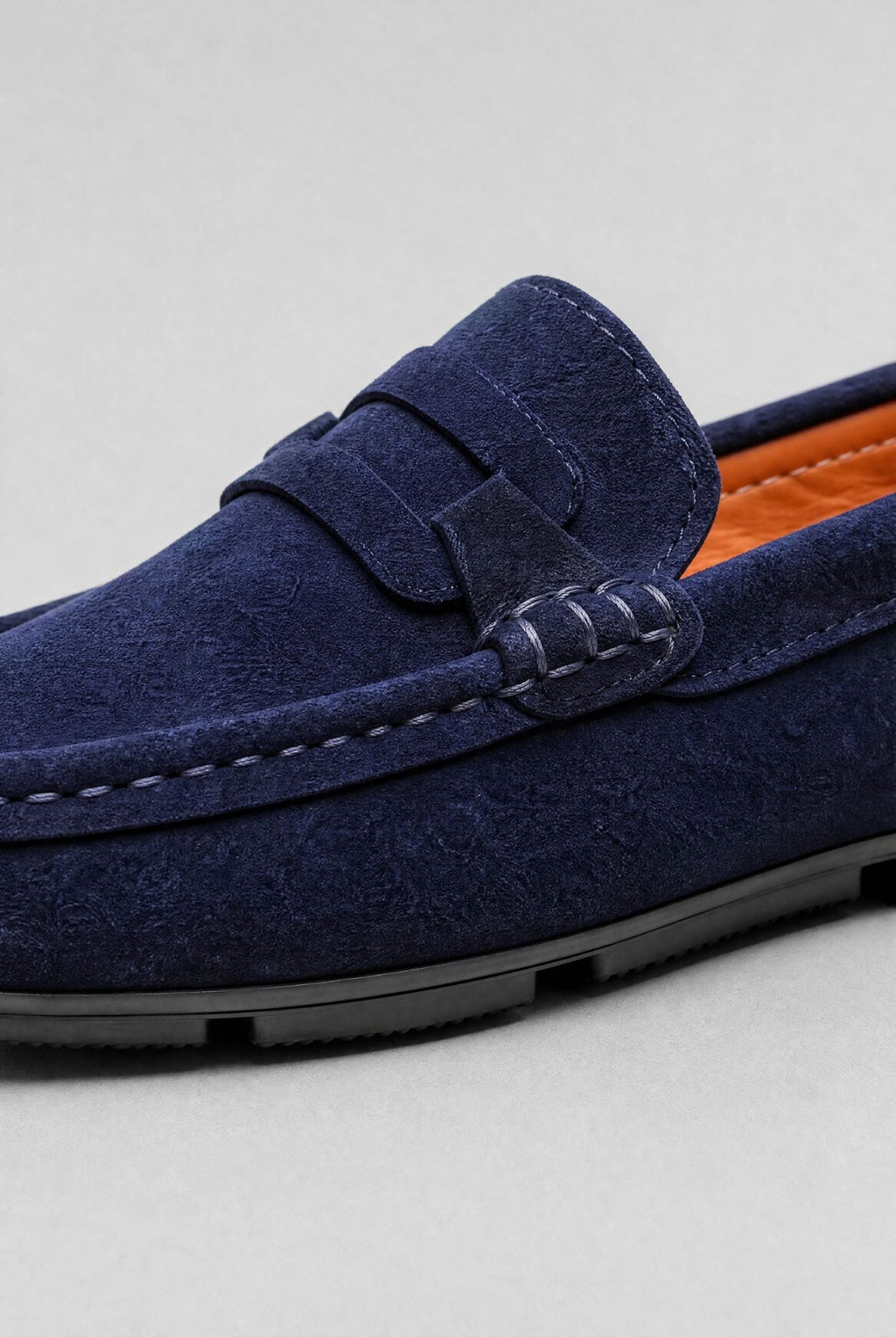 Men's Suede Oslo Loafers | Relvorn
