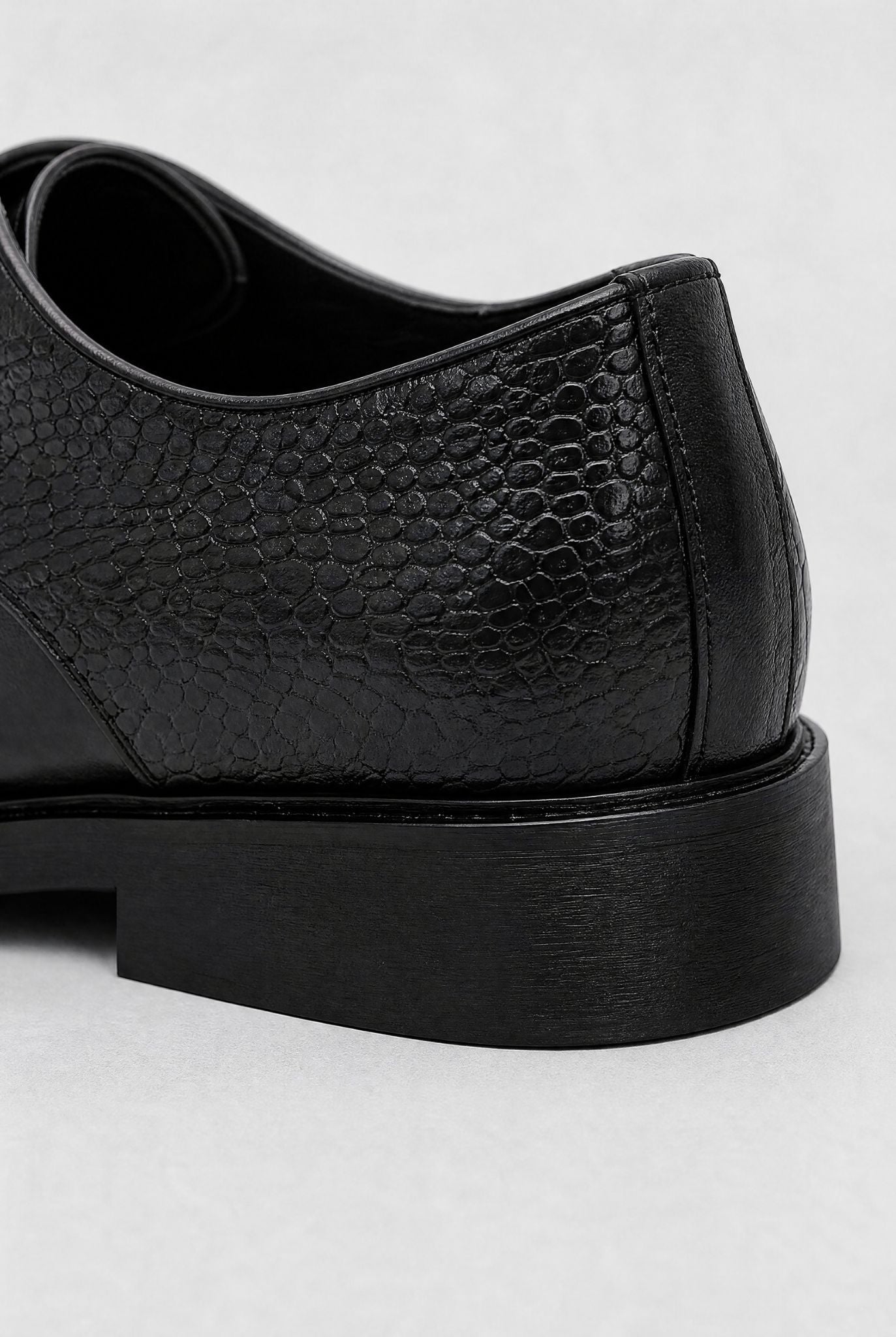 Men's Classic Aranjuez Derby Shoes | Relvorn