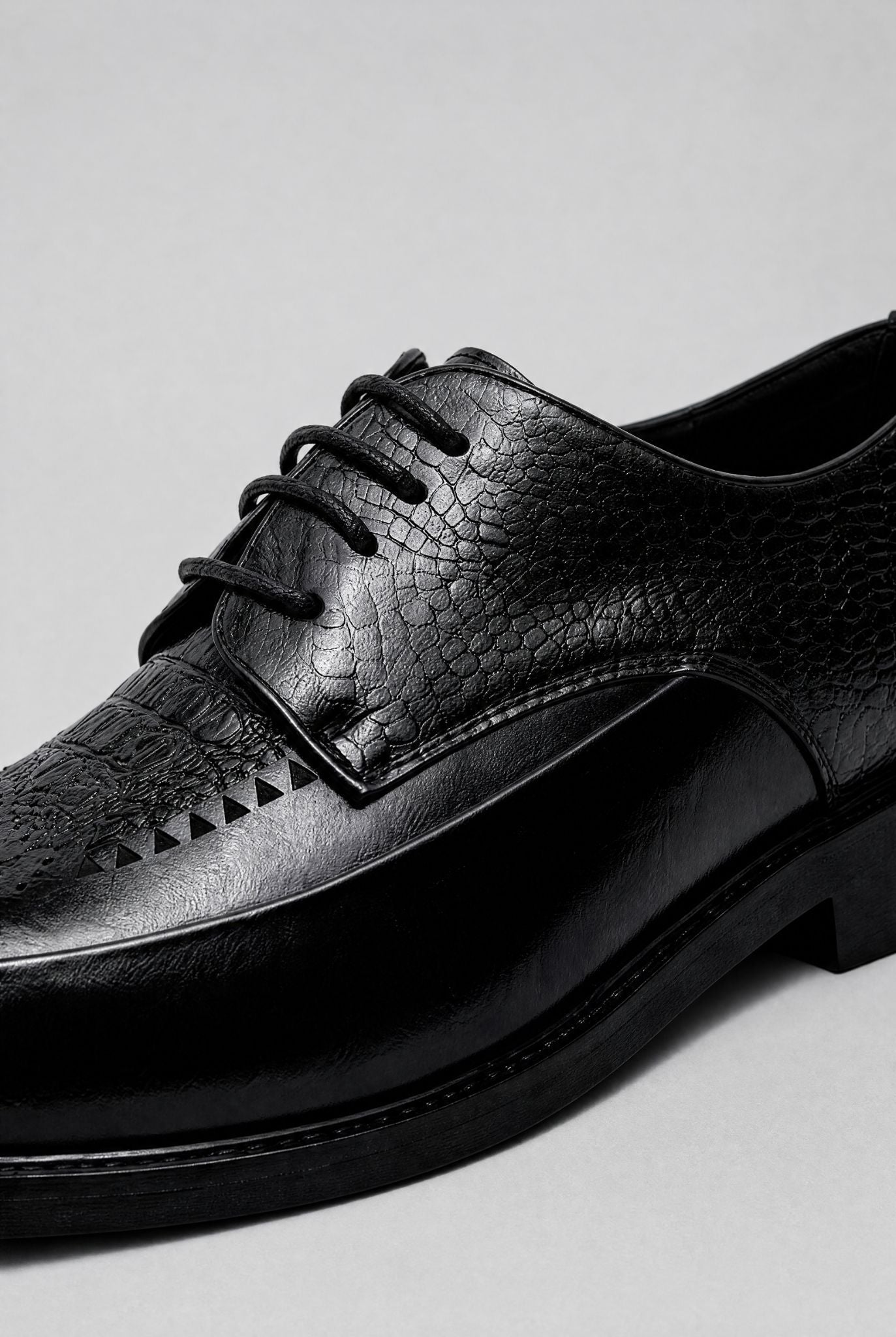 Men's Classic Aranjuez Derby Shoes | Relvorn