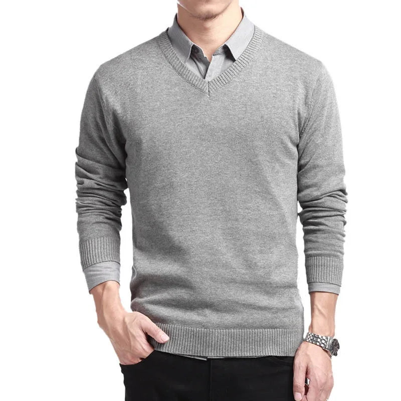 Men's Casual V-neck Knit Sweater | Relvorn