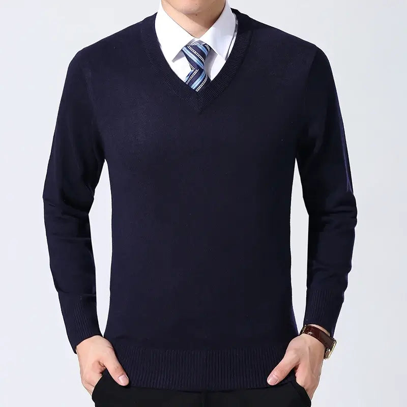 Men's Semi-slim Fit V-neck Sweater | Relvorn