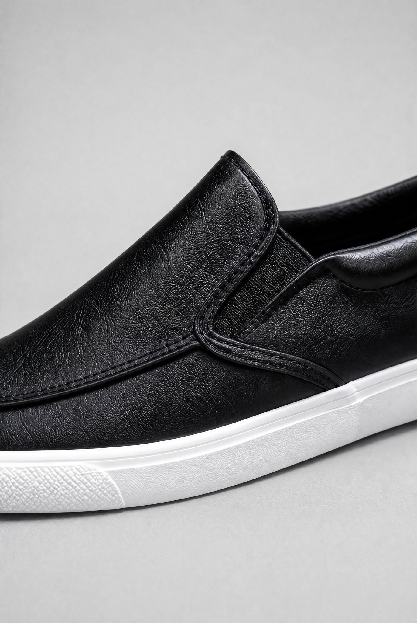 Men's Sienne Slip-On Trainers | Relvorn